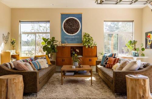 Arroyo Grande House | Mid Century Modern Family Home On 25 Acres!