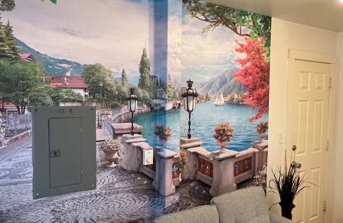 Stockade Historic District Apartment | Mid term Downtown Apartment