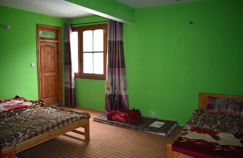 Narowal House | Mid Valley Guest House