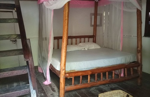 Gede Bed & Breakfast | Mida Creek Eco Camp - cottage house