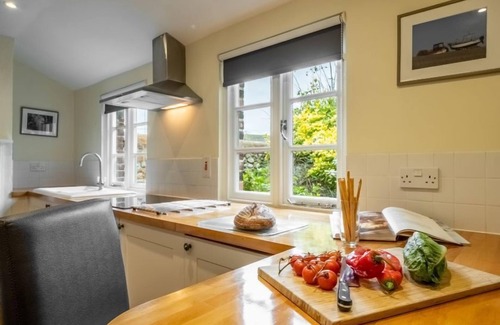 Cley next the Sea Cottage | Middle Knoll, Cley-next-the-Sea, Norfolk