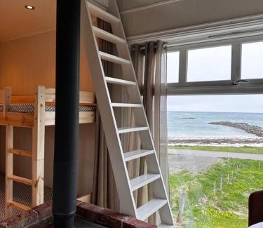 Bleik House | Midnattsol rom og hytter