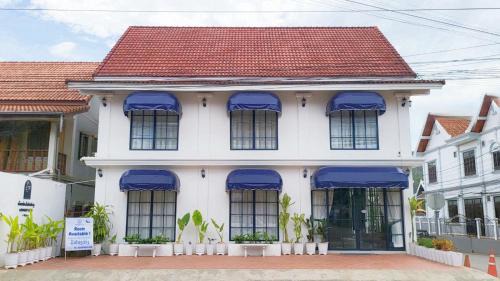 Luang Prabang Hotel | Midnight Blue Guesthouse