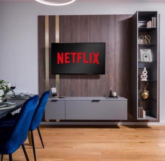 Aviatiei Apartment | Mido View Apartment with Parking and Self Check-in