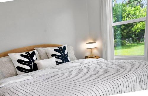 Tyler House | Midtown Modern Cottage