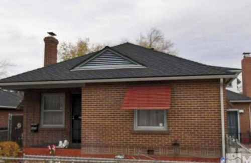 Old Southwest House | MidTown Reno Plumas Bungalow