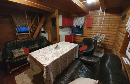 Kurtuvenai House | Miego klinika 2 -POILSIUI be triukšmo visą parą