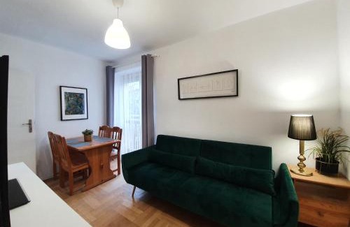 Redlowo Apartment | Mieszkanie Redłowskie Korczaczek 164