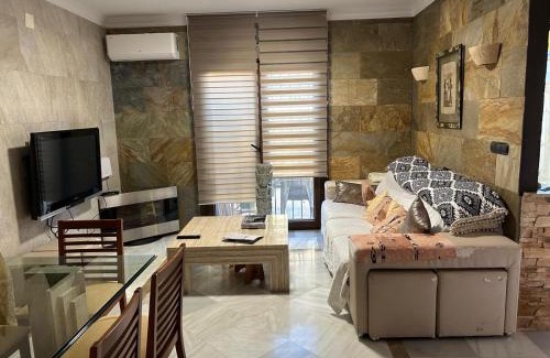 San Fernando House | Mikalita