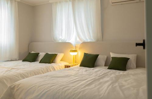 Cheongpa-dong Bed & Breakfast | Mila House