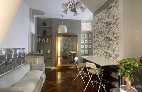Casoretto Apartment | Milan Central Apartament
