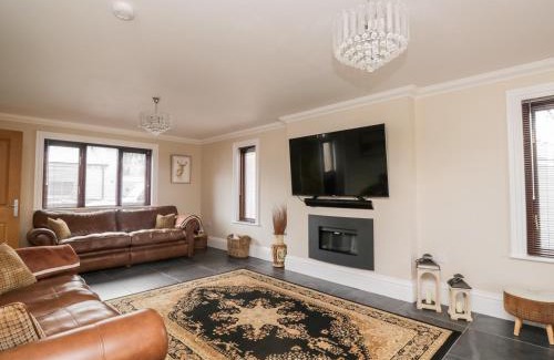 Eamont Bridge House | Mill End