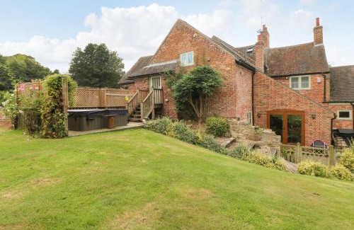Hundall House | Mill Farm - The Farmhouse