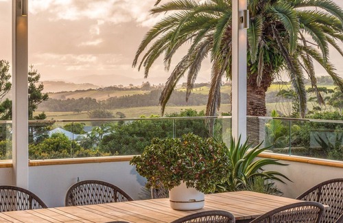 Coopers Shoot House | Milla's on Coopers - luxury retreat with pool