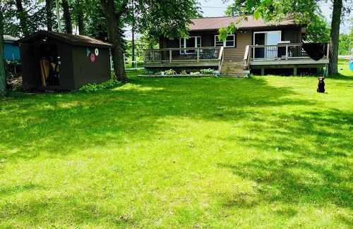 Vineland Cabin | Mille Lacs Lakefront Gem: Beach, Casino & Fishing