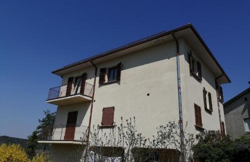 Serravalle di Chienti House | Mille papaveri rossi Casa di Angela