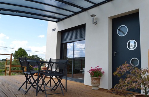 Flaux Villa | Mille & un Iris Villa de Vacances Avec Jacuzzi à la Campagne