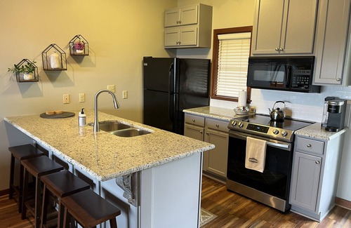 Wolf Laurel Condo | Million Dollar views, and walk to the Country Club.