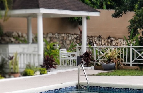 Saint Andrew Apartment | Millsborough B&B is your home away from home.
