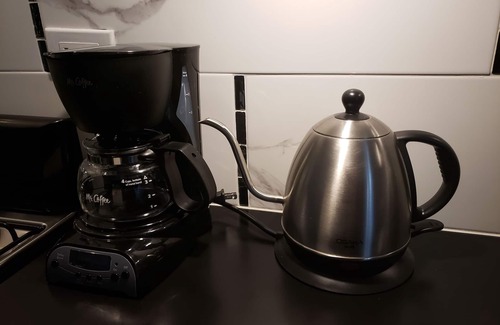 Jack's Hill Hotel | Millsborough B&B