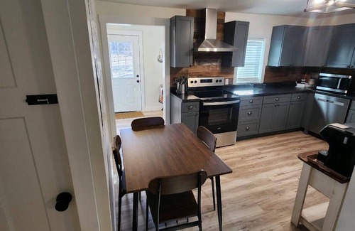 Simpson House | Millstone Cottage