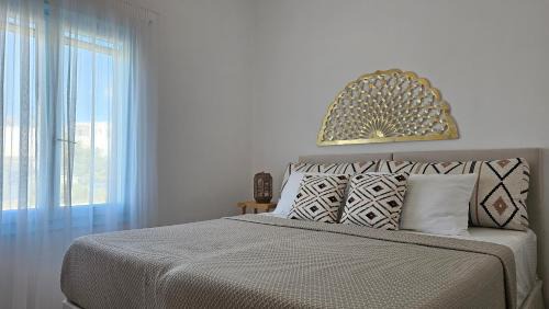 Apollonia House | Milos AquaBliss Beachfront Villas