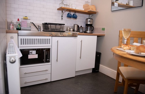 Askrigg Apartment | Milton house-studio apartment . mill gill suite