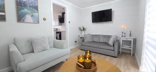 Milton Keynes Apartment | Milton Keynes 3BR Home Town Centre Families Free Parking