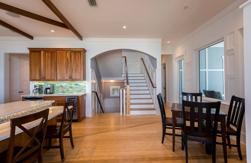 Gulf Trace House | "Mimosa Mornings"~Gulf Views~Heated Pool/Spa~Elevator~Private Beach~Beach Gear!