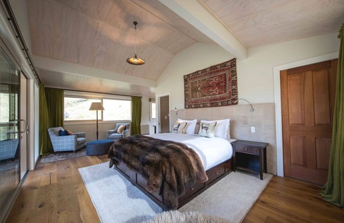 Minaret Bay Cabin | Minaret Station Alpine Lodge