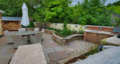 Sidmouth Bed & Breakfast | Mincombe Barn Bed & Breakfast