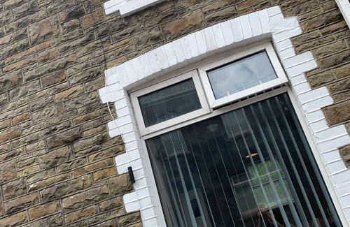 Port Talbot Cottage | Miner's Cottage South Wales Pool Table Log Burner Mountain Views