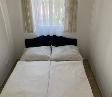 Sostogyogyfurdo Apartment | Mineral apartman Crystal