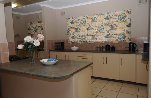 Illovo Beach Villa | Mingling's Place Illovo Beach, Features