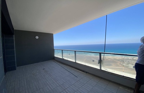 Bat Yam Apartment | Mini penthouse on the 32nd floor in Bat Yam