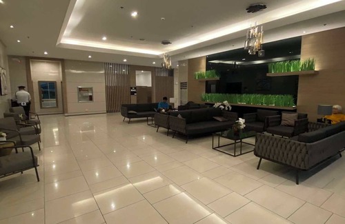 Bagong Pag-asa Condo | Minimalist 1 Bedroom Unit Condo Near SM North, Trinoma, and Solaire North
