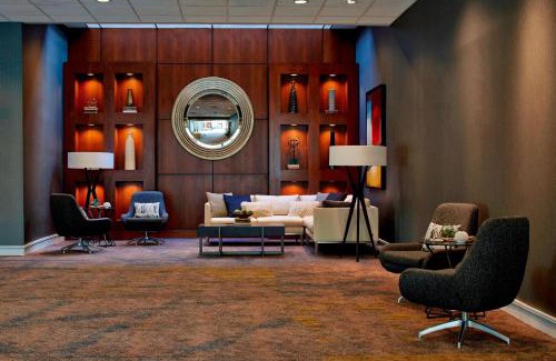 St. Louis Park Hotel | Minneapolis Marriott West