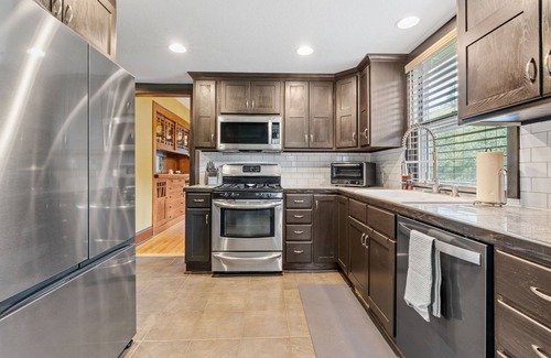 Northeast Minneapolis House | MINNeSTAY* Lowry Parlour | Piano