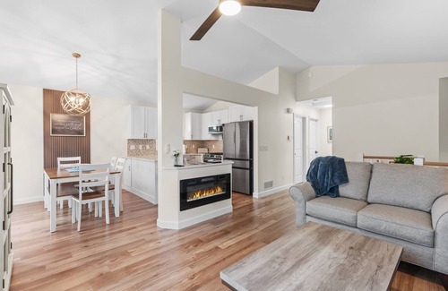 Saint Michael House | MINNeSTAY* Meadows Retreat