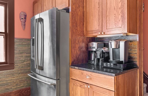 Kingfield House | MINNeSTAY* Urban Oasis Uptown | Walker's Paradise