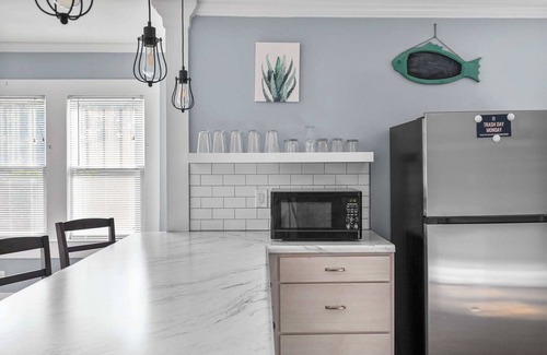 Tarrant House | Mins to Airport & Downtown-Beautiful Tarrant Home