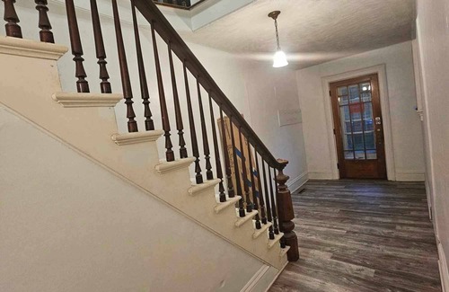 Canton Apartment | Minutes from SLU and SUNY CANTON-2 bedroom with AC and WiFi in fantastic Canton