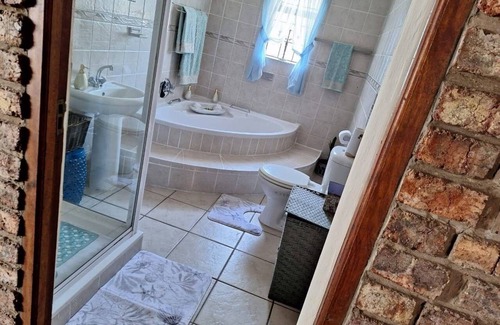 Boknes Strand House | Minutes to beach Addo Elephant National Park Marine Protected Areaer