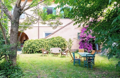 Monte dell'Ara-Valle Santa Apartment | “Mirella & Patrick B&B — Your Roman Home Away from Home”