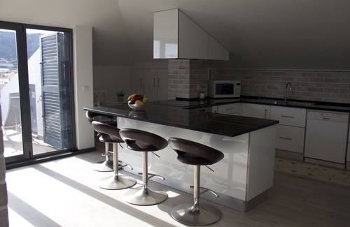 Albarraque Apartment | Mira Serra Penthouse