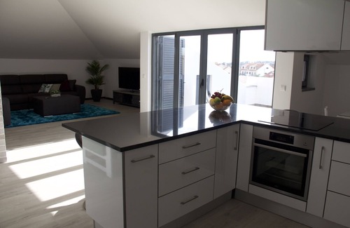 Albarraque Apartment | Mira Serra Penthouse