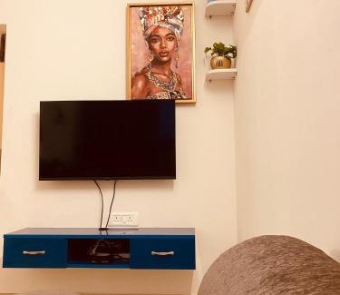 Kelambakkam Apartment | MIRA VISTA - Cozy 2 BHK Condo - Chennai