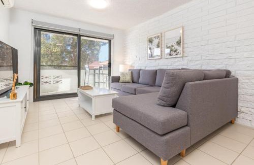 Forster House | Mirabeau