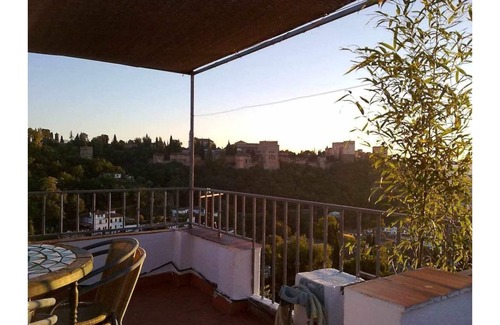 Sacromonte House | Mirador del Torreón House (Alhambra views)