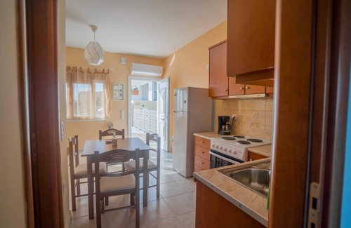 Alykes Apartment | Mirage by the sea - First Floor Apartment